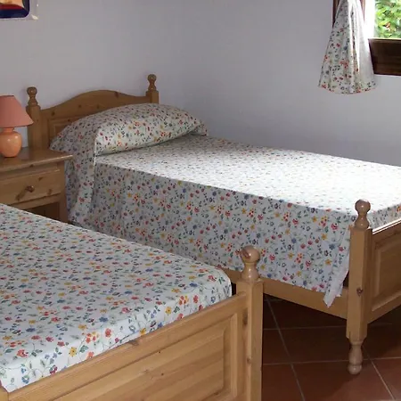 Giglio Villa *