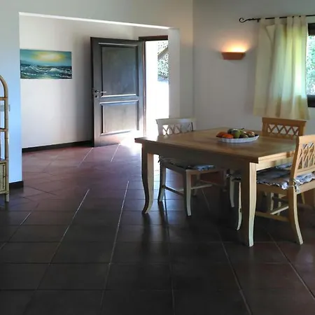 Giglio Villa Stintino